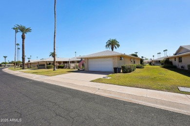 Priced to sell! This fully renovated gemini twin is ready for on Sun City Lakes West and East in Arizona - for sale on GolfHomes.com, golf home, golf lot