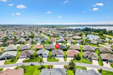 Beautifully maintained 3/2 Sunflower Designer Home with 2 Car on Pennbrooke Fairways in Florida - for sale on GolfHomes.com, golf home, golf lot