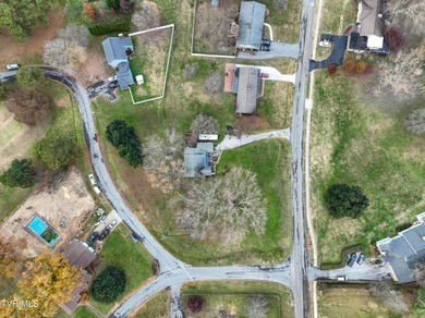 Welcome to Ridgefield's! If it's charm and character that you on Ridgefields Country Club, Inc. in Tennessee - for sale on GolfHomes.com, golf home, golf lot