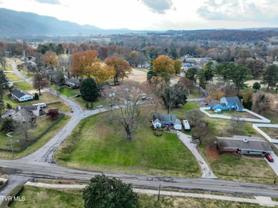 Welcome to Ridgefield's! If it's charm and character that you on Ridgefields Country Club, Inc. in Tennessee - for sale on GolfHomes.com, golf home, golf lot