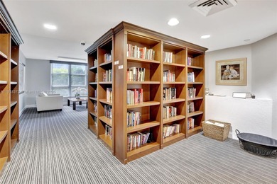 Excepcional opportunity in Mystic Pointe , Aventura city. Corner on Turnberry Isle Resort and Club in Florida - for sale on GolfHomes.com, golf home, golf lot