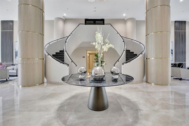 Excepcional opportunity in Mystic Pointe , Aventura city. Corner on Turnberry Isle Resort and Club in Florida - for sale on GolfHomes.com, golf home, golf lot