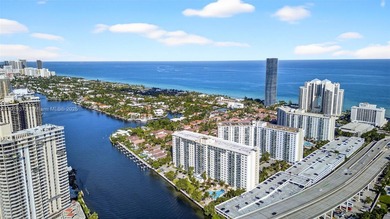 Excepcional opportunity in Mystic Pointe , Aventura city. Corner on Turnberry Isle Resort and Club in Florida - for sale on GolfHomes.com, golf home, golf lot