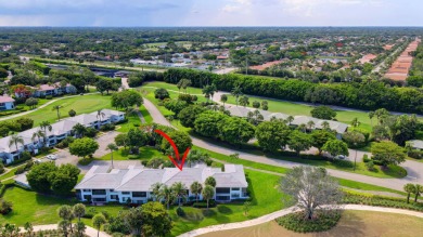 Nestled in the exclusive Quail Ridge Country Club, this 3-bed on Quail Ridge Golf Course and Country Club in Florida - for sale on GolfHomes.com, golf home, golf lot