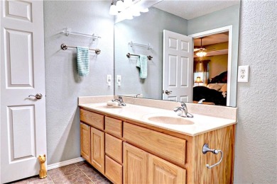 4th bedroom with 3rd full bathroom in walk-out basement on Bella Vista Country Club and Golf Course in Arkansas - for sale on GolfHomes.com, golf home, golf lot