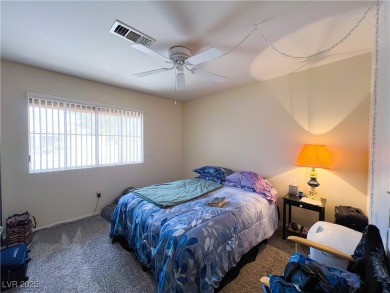 Well-maintained 2-bedroom, 2-bath home in the 55+ community of on Highland Falls Golf Club in Nevada - for sale on GolfHomes.com, golf home, golf lot