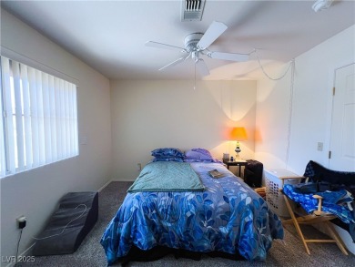 Well-maintained 2-bedroom, 2-bath home in the 55+ community of on Highland Falls Golf Club in Nevada - for sale on GolfHomes.com, golf home, golf lot