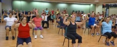 WELL CARED FOR 2/2 ON THE GOLF COURSE W/ LOVELY LAKE VIEW! on Wynmoor Golf Course in Florida - for sale on GolfHomes.com, golf home, golf lot