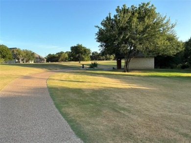 Do you enjoy playing golf?  Do you enjoy watching golfers?  This on White Bluff Resort - Old Course in Texas - for sale on GolfHomes.com, golf home, golf lot