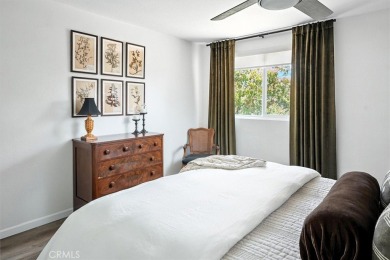 Charming 3-bedroom townhome in the highly sought-after Valencia on Vista Valencia Golf Course in California - for sale on GolfHomes.com, golf home, golf lot