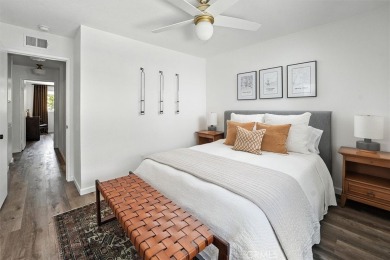 Charming 3-bedroom townhome in the highly sought-after Valencia on Vista Valencia Golf Course in California - for sale on GolfHomes.com, golf home, golf lot