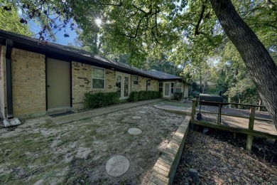 Welcome to this beautifully maintained and updated home in the on Hide-A-Way Lake Golf Course in Texas - for sale on GolfHomes.com, golf home, golf lot