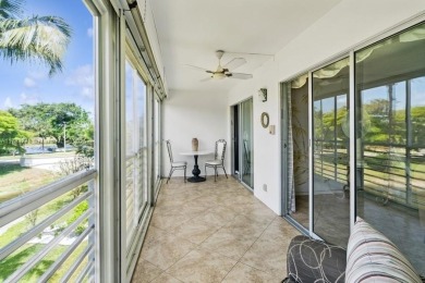 Welcome to this bright and spacious 2-bedroom, 2-bath condo on Wynmoor Golf Course in Florida - for sale on GolfHomes.com, golf home, golf lot