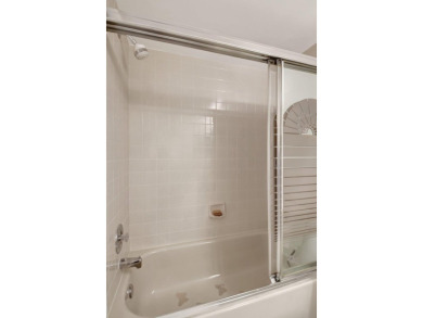 Welcome to this beautifully maintained 2-bedroom, 2-bath on Marina Lakes Golf Course in Florida - for sale on GolfHomes.com, golf home, golf lot