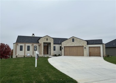 This is the one you've been waiting for! Absolutely stunning on Shoal Creek Golf Course in Missouri - for sale on GolfHomes.com, golf home, golf lot