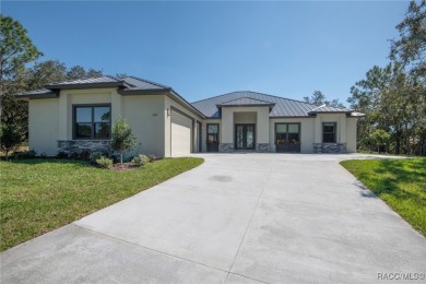 Your wait is over! This is it! Look no further to find your on Black Diamond Ranch Golf Course in Florida - for sale on GolfHomes.com, golf home, golf lot