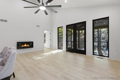 Welcome to this beautifully built contemporary home in the heart on The Club At Porto Cima in Missouri - for sale on GolfHomes.com, golf home, golf lot