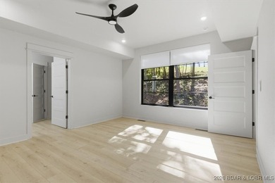 Welcome to this beautifully built contemporary home in the heart on The Club At Porto Cima in Missouri - for sale on GolfHomes.com, golf home, golf lot