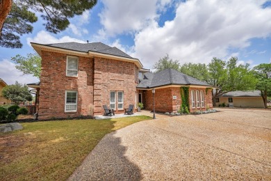 WELCOME TO 5102 TEAKWOOD TRACE, A REFINED RETREAT IN THE HEART on Green Tree Country Club in Texas - for sale on GolfHomes.com, golf home, golf lot
