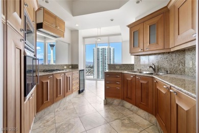 VERY RARE HIGH FLOOR PENTHOUSE!!!! 10' CEILINGS VERSUS THE 9' on Las Vegas Country Club in Nevada - for sale on GolfHomes.com, golf home, golf lot