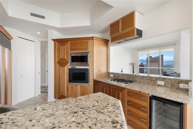 VERY RARE HIGH FLOOR PENTHOUSE!!!! 10' CEILINGS VERSUS THE 9' on Las Vegas Country Club in Nevada - for sale on GolfHomes.com, golf home, golf lot