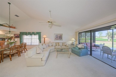 Light and bright Two bedroom Two bath condo On the Golf course! on University Park Country Club in Florida - for sale on GolfHomes.com, golf home, golf lot