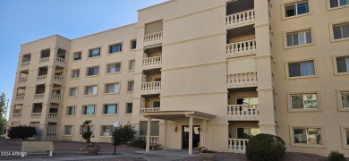 MUST SEE THIS TOP FLOOR PENTHOUSE  CORNER UNIT  THAT HAS 3 on Scottsdale Shadows in Arizona - for sale on GolfHomes.com, golf home, golf lot