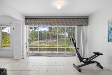 Welcome home to this delightful 2-bedroom, 2-bath villa that on Scepter Golf Club in Florida - for sale on GolfHomes.com, golf home, golf lot