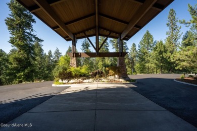 Overlooking the Sanders Beach neighborhood and Coeur d'Alene on Coeur D Alene Resort Golf Course in Idaho - for sale on GolfHomes.com, golf home, golf lot