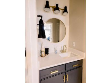Beautifully Updated 1BR/1BA Condo at Pointe Royale - Prime on Pointe Royale Village Country Club in Missouri - for sale on GolfHomes.com, golf home, golf lot