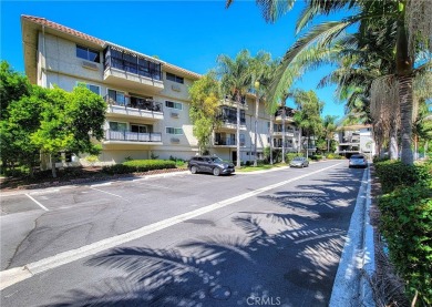 Here's a fantastic chance to own a nicely upgraded 'Garden on Laguna Woods Village Golf Course in California - for sale on GolfHomes.com, golf home, golf lot