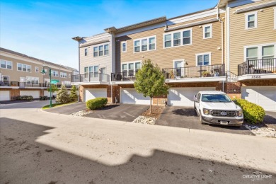 Welcome to this beautifully upgraded 3-bedroom, 3-story townhome on Seven Bridges Golf Club in Illinois - for sale on GolfHomes.com, golf home, golf lot
