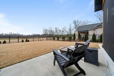 Impeccable open plan on Canebrake Golf Course! 3 bedrooms on on Canebrake Golf Club in Alabama - for sale on GolfHomes.com, golf home, golf lot