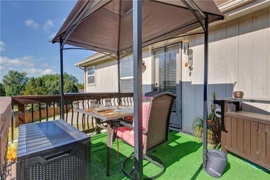 Seller offering a 1-year home warranty + exclusive Lender Rate on Royal Meadows Golf Course in Missouri - for sale on GolfHomes.com, golf home, golf lot