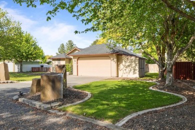 Welcome to 839 S Meadowlark Lane. Located within the golf course on Othello Golf Club in Washington - for sale on GolfHomes.com, golf home, golf lot