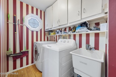 Lovely 2 Bedroom, 2 Bath Home in Lions Head South!
This on Lions Head Country Club in New Jersey - for sale on GolfHomes.com, golf home, golf lot