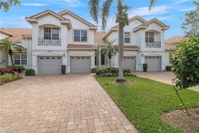 Nicely refreshed top floor coach home with single car garage in on Stonebridge Golf and Country Club in Florida - for sale on GolfHomes.com, golf home, golf lot