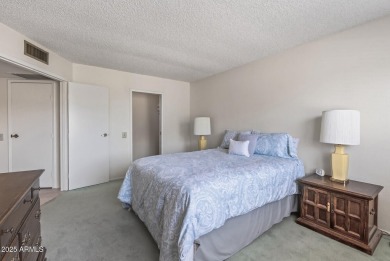 FURNISHED AND READY FOR YOU!!  This sunny, bright end unit in on Stardust Golf Course in Arizona - for sale on GolfHomes.com, golf home, golf lot