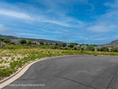 Ready, set, build!  Expansive views overlooking Battlement Mesa on Battlement Mesa Golf Course in Colorado - for sale on GolfHomes.com, golf home, golf lot