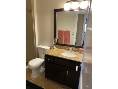 This home has it all! 5 Bedrooms, spacious master has a standing on Eagle Hills Golf Course in Idaho - for sale on GolfHomes.com, golf home, golf lot