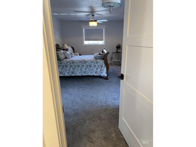 This home has it all! 5 Bedrooms, spacious master has a standing on Eagle Hills Golf Course in ID - for sale on GolfHomes.com, golf home, golf lot