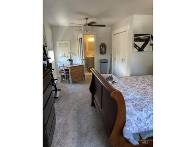 This home has it all! 5 Bedrooms, spacious master has a standing on Eagle Hills Golf Course in ID - for sale on GolfHomes.com, golf home, golf lot