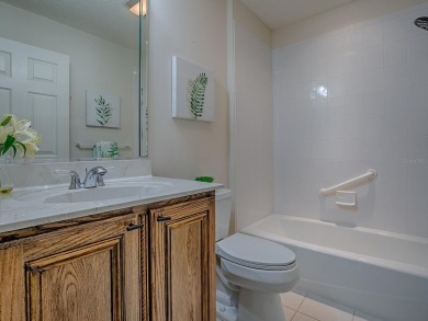 WELL-MAINTAINED  FURNISHED 3/2 WHISPERING PINE DESIGNER HOME on The Links of Spruce Creek in Florida - for sale on GolfHomes.com, golf home, golf lot