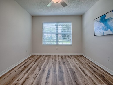 WELL-MAINTAINED  FURNISHED 3/2 WHISPERING PINE DESIGNER HOME on The Links of Spruce Creek in Florida - for sale on GolfHomes.com, golf home, golf lot