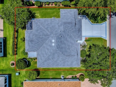 WELL-MAINTAINED  FURNISHED 3/2 WHISPERING PINE DESIGNER HOME on The Links of Spruce Creek in Florida - for sale on GolfHomes.com, golf home, golf lot