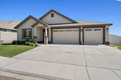 MLS# 283895Welcome to 2738 Broken Top Ave, Richland. Introducing on Horn Rapids Golf Club in Washington - for sale on GolfHomes.com, golf home, golf lot