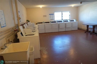 Great 2 bedrooms 2 bathrooms, boasting large unit. Appliances on Crystal Lake Country Club in Florida - for sale on GolfHomes.com, golf home, golf lot