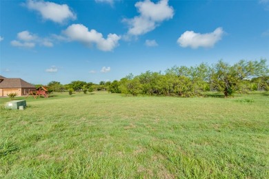 Build your dream home on 1.3 acres in an established on Tangle Ridge Golf Club in Texas - for sale on GolfHomes.com, golf home, golf lot