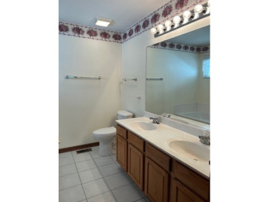 This is a 55+ community. The Sun Valley is one of the largest on The Links at Carillon in Illinois - for sale on GolfHomes.com, golf home, golf lot