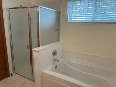 This is a 55+ community. The Sun Valley is one of the largest on The Links at Carillon in Illinois - for sale on GolfHomes.com, golf home, golf lot